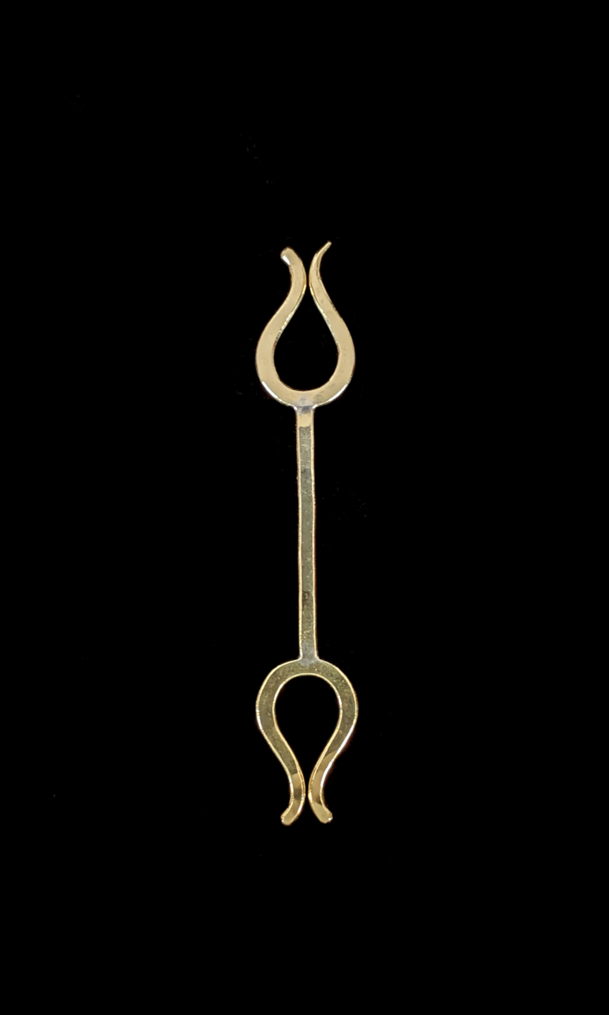 Forged Brass Tulip Shuttle (Sm, With Pick)